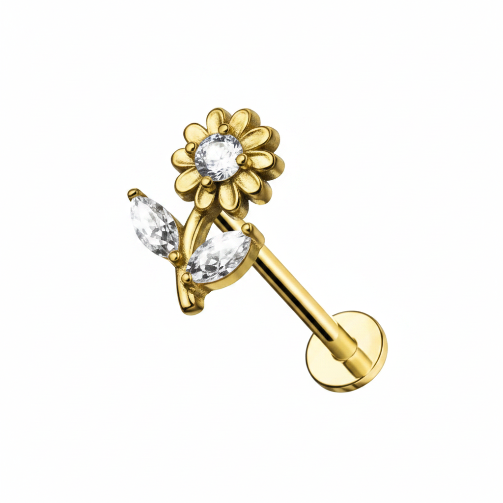 Piercing labret margherita oro su sfondo bianco